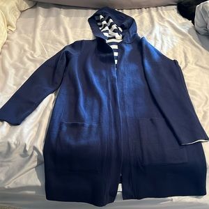 Chico women’s cardigan sweater zenergy hooded navy size S. Chicos size 0.